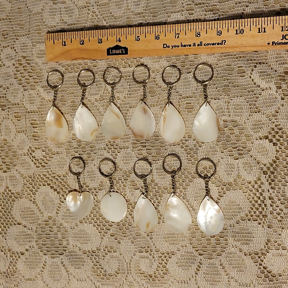 Shell Keychains - Picture 3 of 3